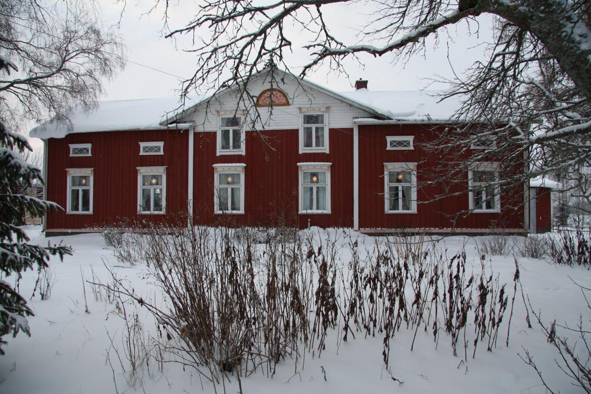 Maentylaen Tila Hotel Narvijoki Exterior photo