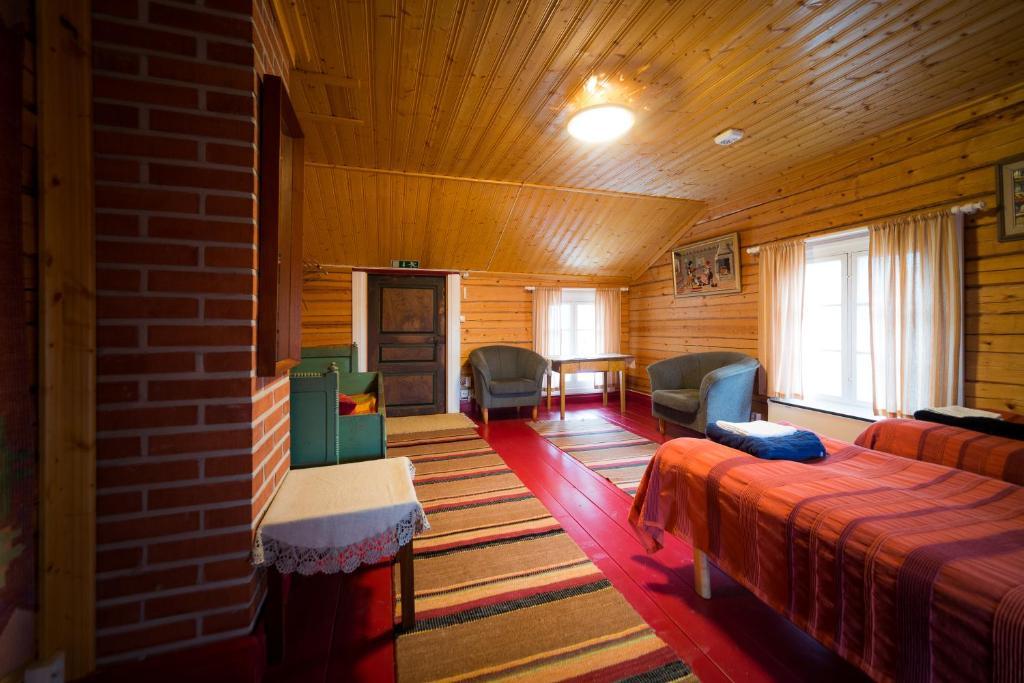 Maentylaen Tila Hotel Narvijoki Exterior photo